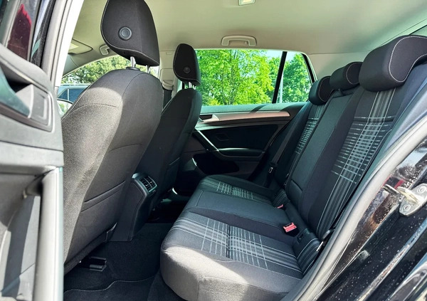 Volkswagen Golf cena 37900 przebieg: 125000, rok produkcji 2015 z Łask małe 742